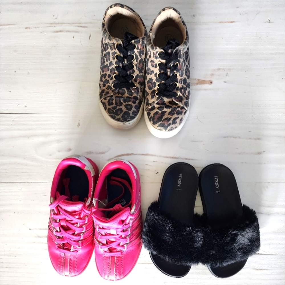 Kids shoe bundle of 3